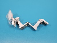 Zawias drzwi przód lewy Skoda Octavia IV