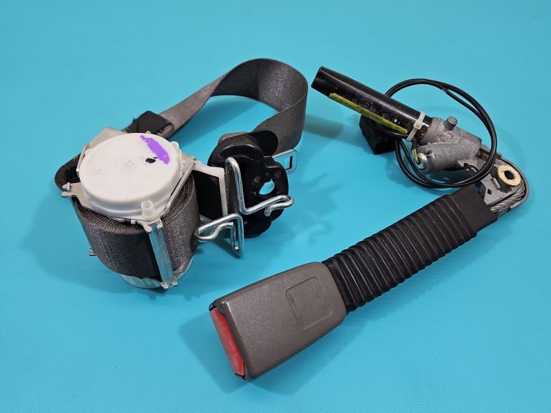 Pas bezpieczeństwa przód prawy pasażera JAGUAR XF I X250 33035173