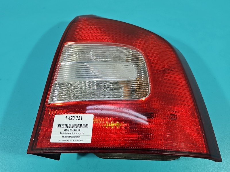 Lampa tył prawa Skoda Octavia II kombi Lampa tył prawa Skoda Octavia II kombi