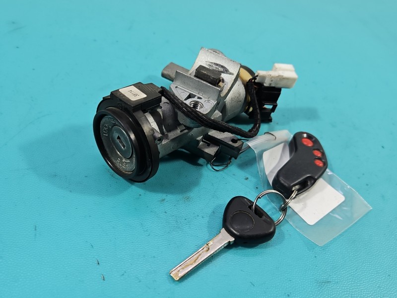 Stacyjka KLUCZYK WKŁADKA Mitsubishi Space star