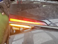 Lampa tył lewa klapy Skoda Superb III kombi EUROPA 3V9945307H, 81920101