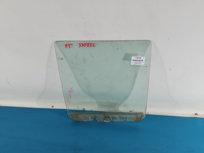 Szyba drzwi tył prawa Jeep Cherokee XJ HB