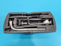 lewarek Podnośnik samochodowy trapezowy Vw Golf VI