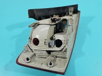 Lampa tył prawa Producent części: Audi, KOMBI AVANT W BŁOTNIK BEZ LISTWY ŻARÓWKOWEJ Audi A4 B7 kombi