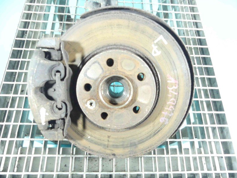 Zwrotnica lewa piasta przód 2.0 D3 VOLVO S60 II 10- Zwrotnica lewa piasta przód 2.0 D3 VOLVO S60 II 10-