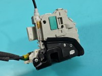 Zamek przód prawy 8X1837016C Audi A4 B9 EUROPA Producent części: Audi, 5pin