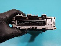 Komputer Sterownik silnika 037906025G Vw Passat B4 2.0 8V wiel