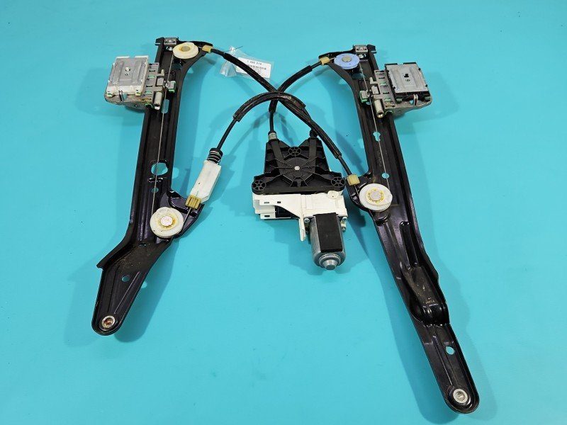 Podnośnik tył prawy Audi A5 8T 8T8839462C, 8K0959801A HB