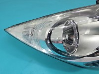 Reflektor prawy lampa przód Kia Venga EUROPA