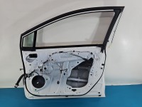 DRZWI PRZÓD PRAWE PASAŻERA Toyota Corolla E21 19- 4d 040