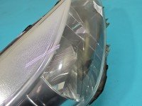 Reflektor prawy lampa przód Toyota Yaris III EUROPA