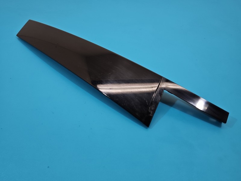 Listwa drzwi tył lewa Skoda Octavia IV 5E3839901A kombi