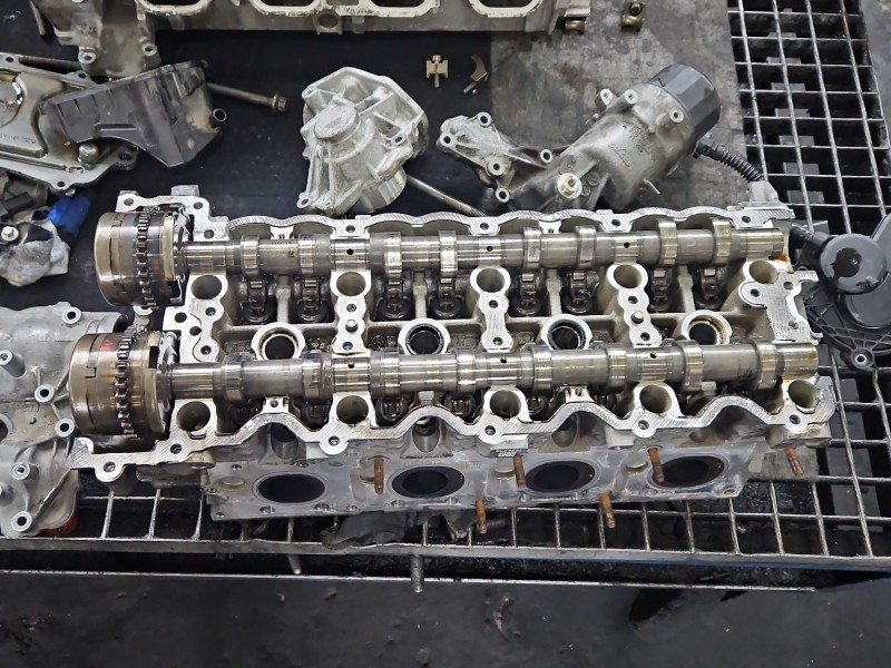 Głowica 2780163101 Mercedes GL II X166 4.7 V8 278928 278928 340KM