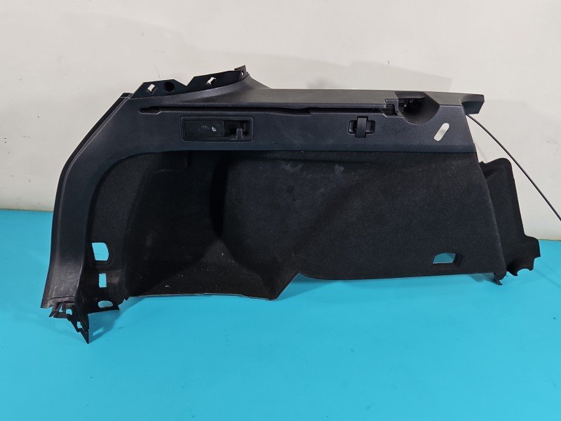Tapicerka bagażnika lewa boczek Vw Passat B8 3G9867427CA Tapicerka bagażnika lewa boczek Vw Passat B8 3G9867427CA