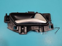 Klamka wewnętrzna przód prawa Opel Astra VI L 2021064002, 9817544677