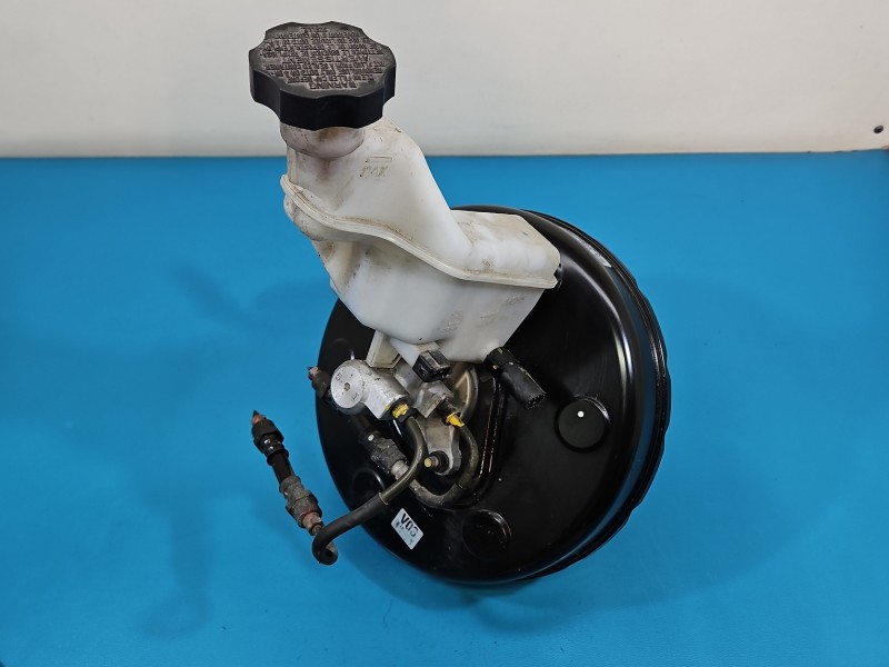 Serwo hamulcowe Hyundai I40 1.7 crdi 58500-3Z100, 59110-3Z110