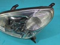 Reflektor lewy lampa przód Toyota Rav4 II 00- EUROPA
