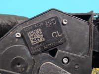 Zamek przód lewy Ford Fiesta Mk7 EUROPA Producent części: FORD, 5pin, 8A6A-A21813-AE