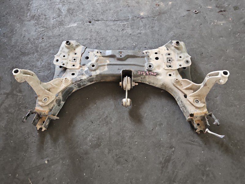 WÓZEK KOŁYSKA TRAWERS Sanki Belka silnika Renault Clio V 19- 1.3 Tce