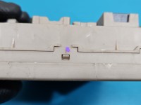 Skrzynka bezpieczników Renault Clio III 8200587123