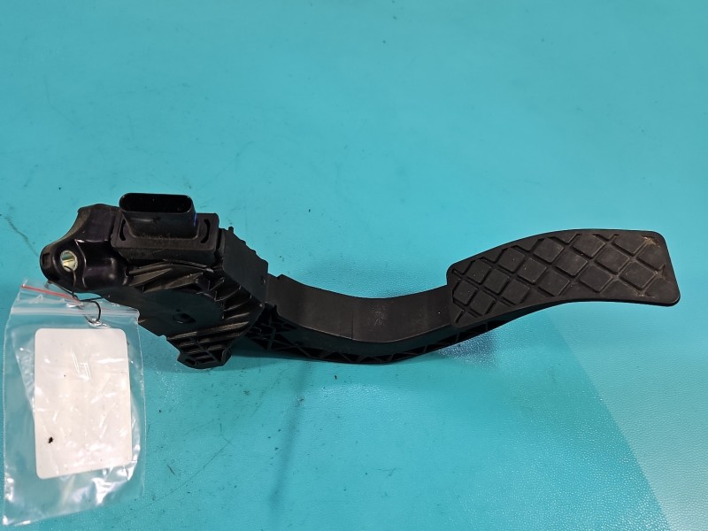 Pedał gazu potencjometr Audi A4 B9 8W1723523, 6PV011642-01 2.0 TFSI