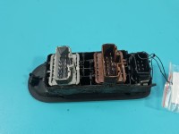 Przełącznik szyb Renault Megane II Porysowany EU 156018070