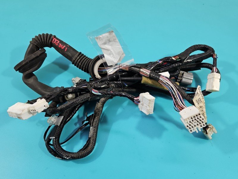 Instalacja Wiązka drzwi przód lewych Subaru Forester IV SJ 12-18 81820 SG500