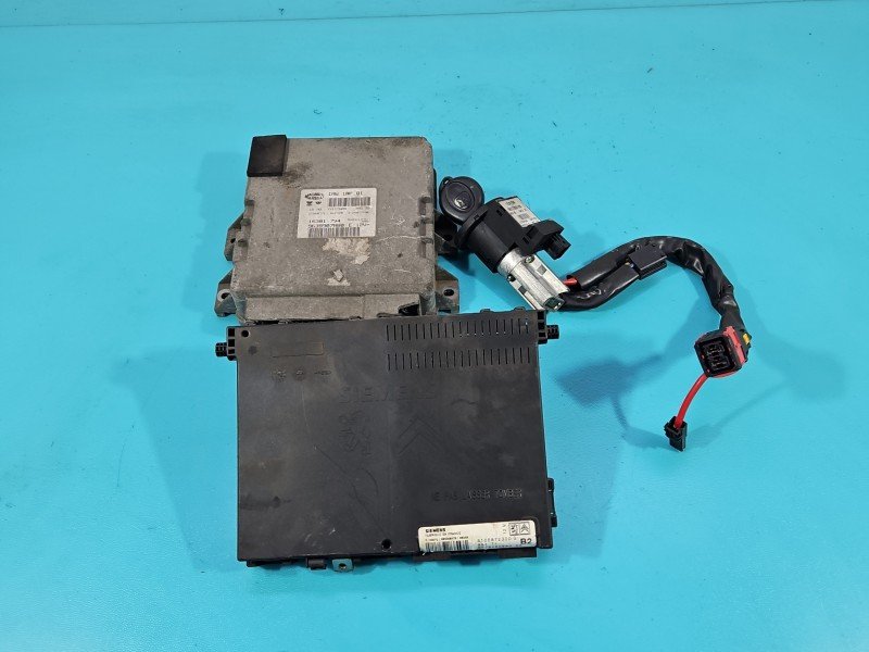 Komputer Sterownik silnika 9639907880, 9627269180, 9626460880 Peugeot 206 1.4 8V wiel Komputer Sterownik silnika 9639907880, 9627269180, 9626460880 Peugeot 206 1.4 8V wiel
