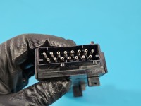 Przełącznik Regulacji fotela prawy przód Land Range Rover III L322 01-12 8360877