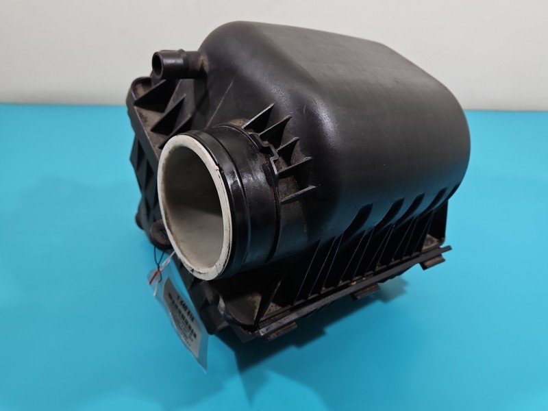 Obudowa filtra powietrza Chrysler Voyager V 07-16 23970451, 04880425AC 3.8 V6 Obudowa filtra powietrza Chrysler Voyager V 07-16 23970451, 04880425AC 3.8 V6