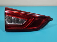 Lampa tył lewa Nissan, Wewnętrzne . Uszkodzone widoczne na zdjęciu Nissan Qashqai II J11 13-21 HB