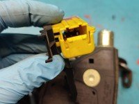 Pas bezpieczeństwa przód lewy kierowcy Vw Transporter T5 7H0857805F, 7H0857877 EU