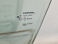 Szyba drzwi przód lewa Jeep Grand Cherokee IV WK2 HB