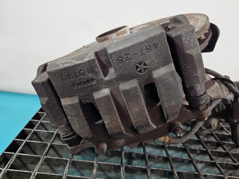 Zacisk przód prawy Jeep Cherokee KL 2.0 multijet