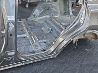 Próg lewy SŁUPEK ŚRODKOWY B Toyota Rav4 IV HB 5d 4T3