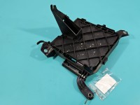 Mocowanie Europejska, Sterownika silnika uchwyt 8W0907647A Audi A4 B9