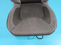 Fotel prawy przód pasażera Renault Clio IV 12-20 5d EUROPA