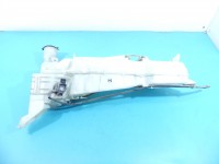 Zbiornik Zbiorniczek płynu spryskiwacza Toyota Land Cruiser J200 07-