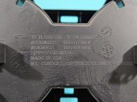 Uchwyt na napoje kubek Tesla Model 3 2017- 1095617-00-C