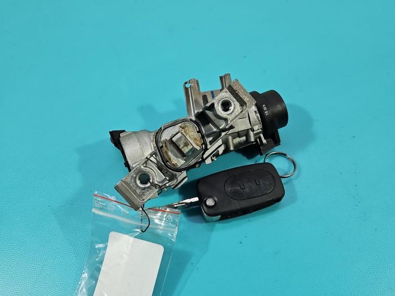 Stacyjka KLUCZYK WKŁADKA Audi A3 8P 1K0905851B