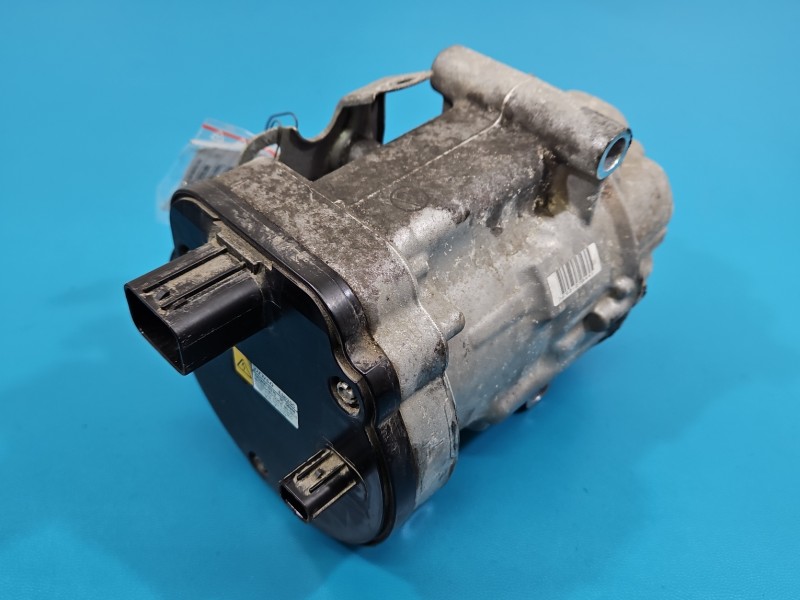 Sprężarka klimatyzacji kompresor Toyota Corolla E21 19- 1.8 16V 042400-0370