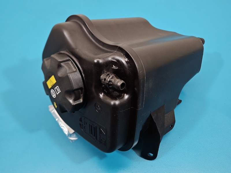 Zbiorniczek Zbiornik wyrównawczy BMW X5 F15 3.0d