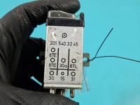 Przekaźnik Mercedes 124 2015403245