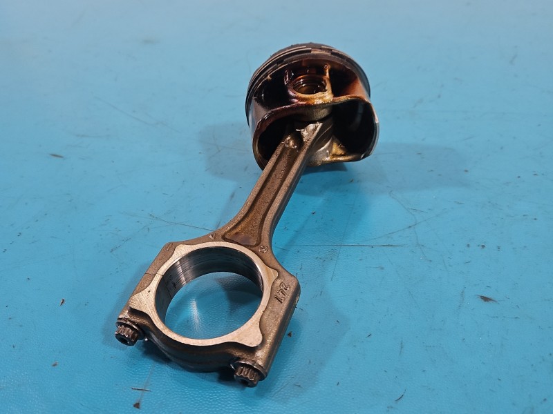 Tłok Peugeot 508 II 18- 1.6 16V 10FKBA,5G06 181KM