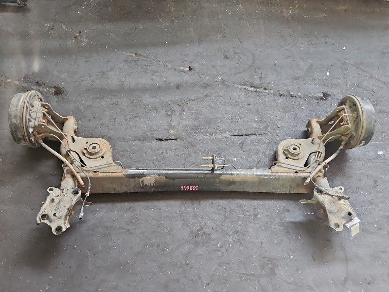 Tylna belka oś tył Dacia Duster II 18- 1.6 16V H4M740 Tylna belka oś tył Dacia Duster II 18- 1.6 16V H4M740