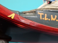 Lampa tył lewa TOYOTA, 18-18 Z KLAPY , pęknięta KOITO Toyota Auris II HB