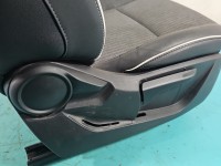 Fotel prawy przód pasażera Renault Clio V 19- 5d EUROPA