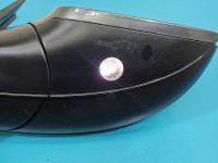 Lusterko prawe AUDI Q5 8R 08- LZ7S EUROPA / LAKIER: LZ7S / 7pin / 08-12 r / Odpryski europa