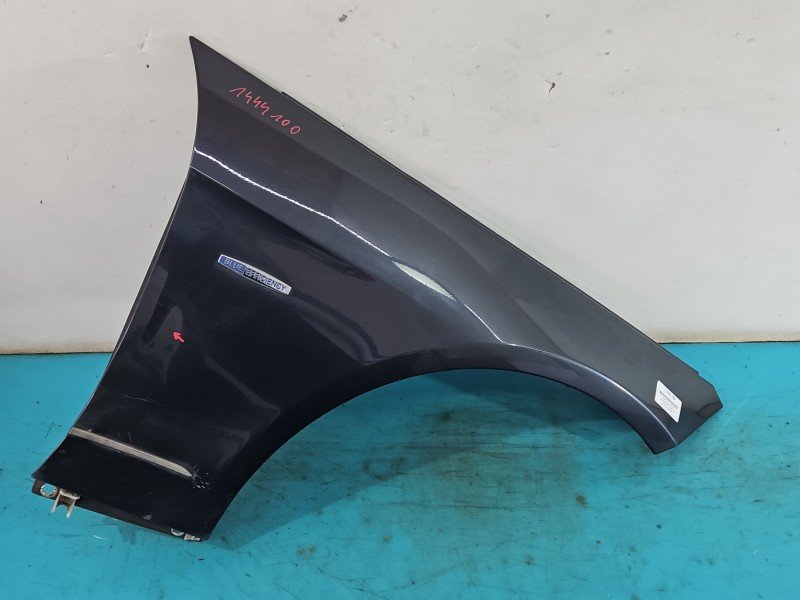 Błotnik przód prawy Mercedes W212 grafitowy 755 Błotnik przód prawy Mercedes W212 grafitowy 755