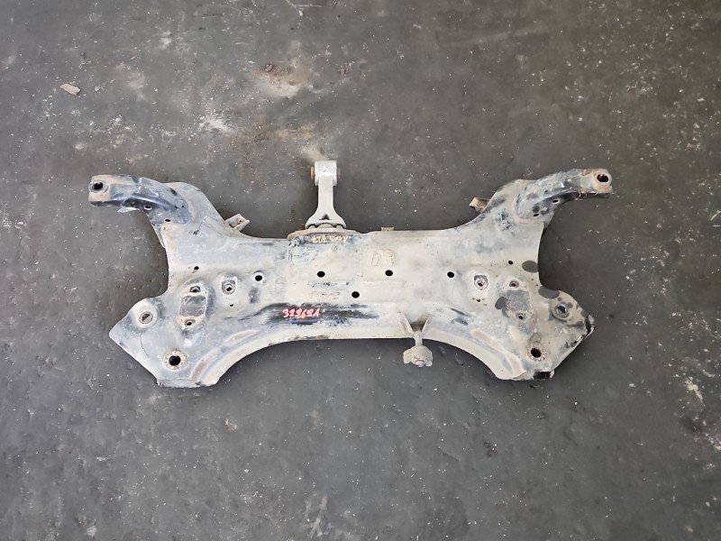 WÓZEK KOŁYSKA TRAWERS Sanki Belka silnika HYUNDAI i20 II 14-20 1.2 16V WÓZEK KOŁYSKA TRAWERS Sanki Belka silnika HYUNDAI i20 II 14-20 1.2 16V